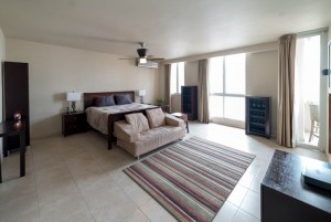 76DCCE6A-3DFA-49EE-9AFD-1FDD5C63BADB